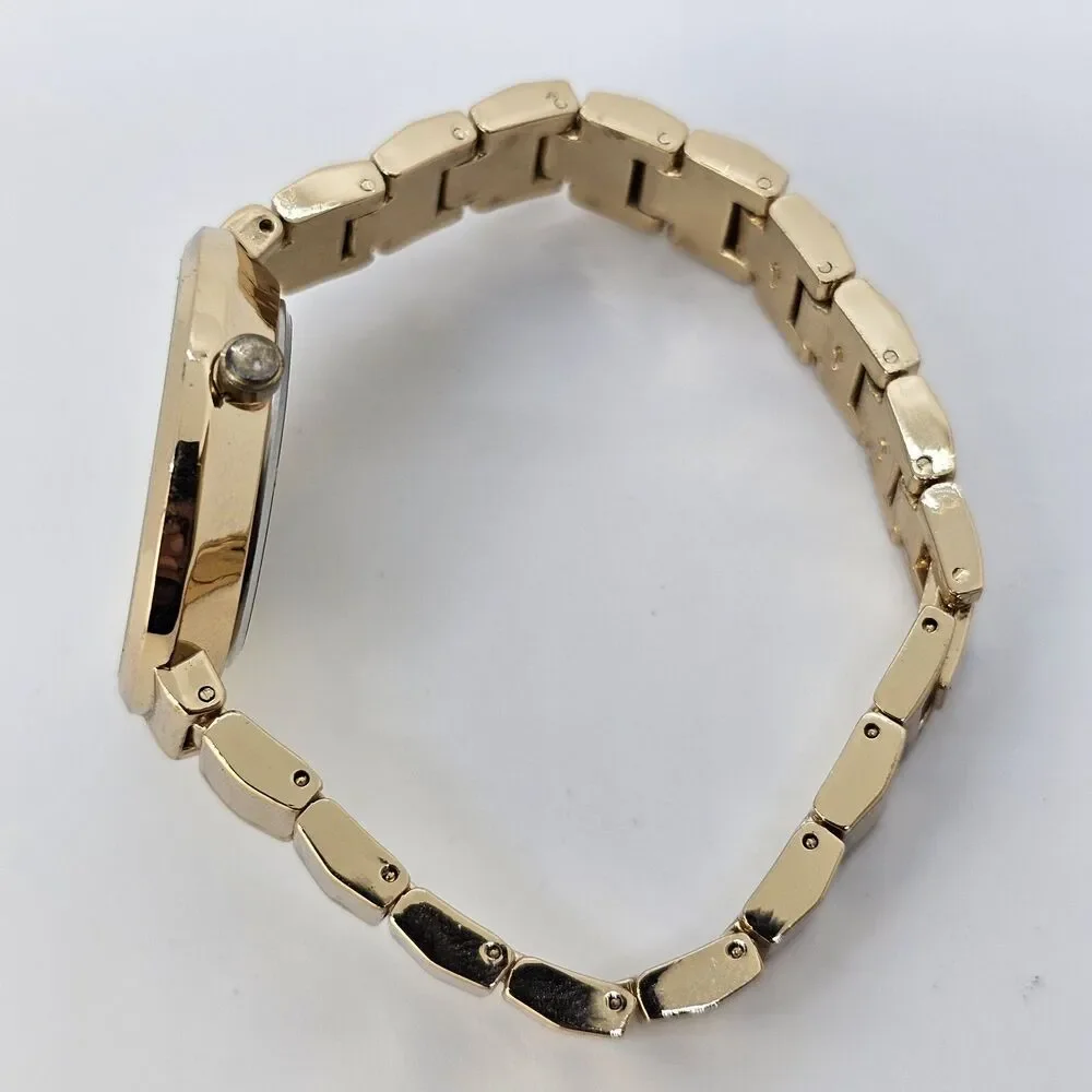 34MM Flowers Dial‎ Women's Watch Gold Tone Bracelet Band 7.25